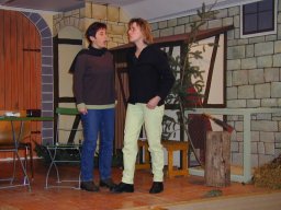 Theater 2003 - Dreistes Stück im Greisenglück